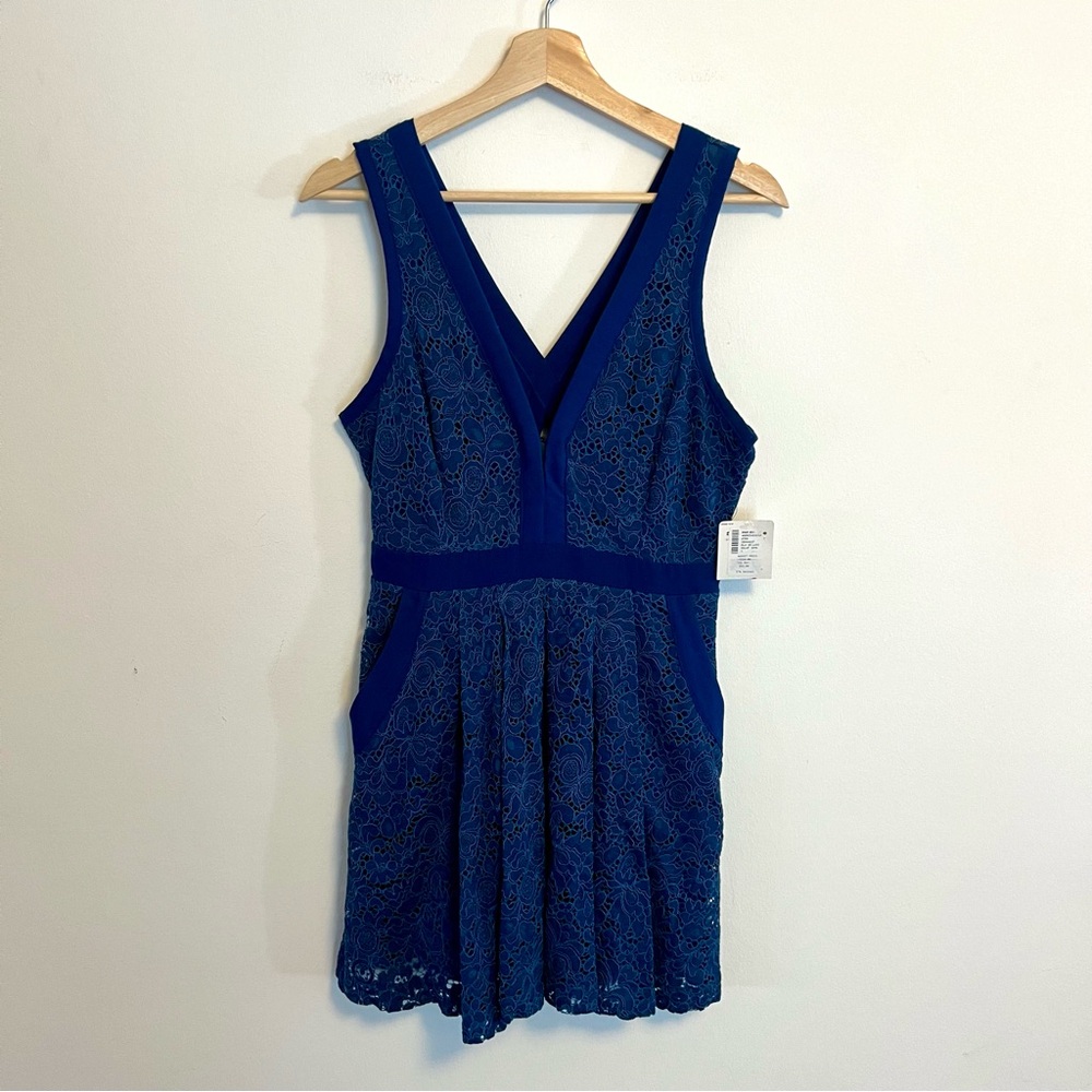 NWT Free People Lovely in Lace Blue V Neck Sleeveless Mini Dress Pockets Small